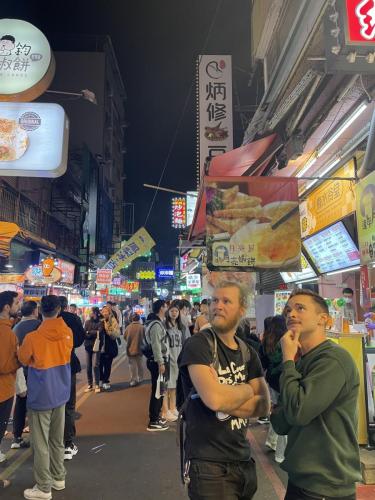 two_tired_taiwan_trek_003